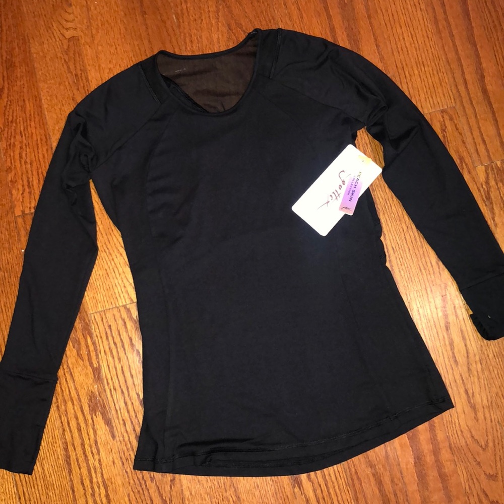 NWT GOTTEX LONG SLEEVE ACTIVEWEAR TOP